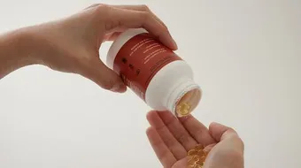 فوائد فيتامين ج للبشرة