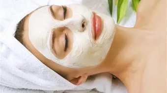 فوائد الطين البركاني للوجه