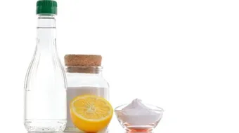 فوائد الخل الأبيض للبشرة