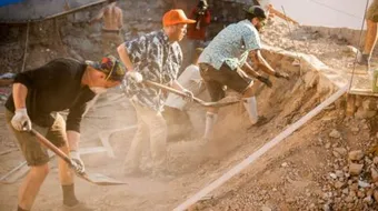 فوائد العمل في حياة الإنسان