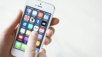 أفضل تطبيقات الآيفون