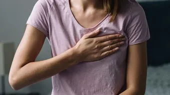 أعراض أورام الثدي