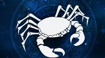 مواصفات رجل السرطان