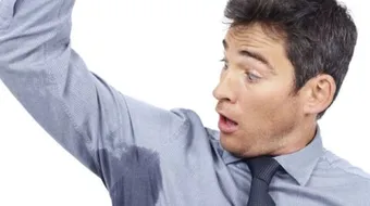 أسباب التعرق الزائد تحت الإبط