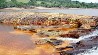 أسباب تلوث المياه