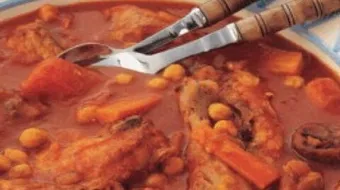 طريقة مرقة الدجاج