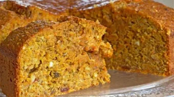 كيكة الجزر بالقرفة والجوز