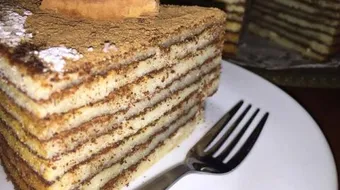 طريقة كيكة طبقات القرفة