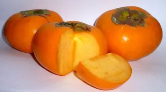 أضرار فاكهة الكاكا