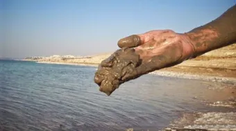طين البحر الميت للتنحيف
