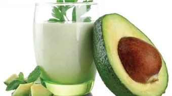 تعريف بثمرة الأفوكادو