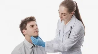 صعوبة البلع بعد عملية اللوز