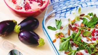 فتة الباذنجان بدون لحم