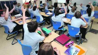 عناصر موضوع تعبير عن العلم