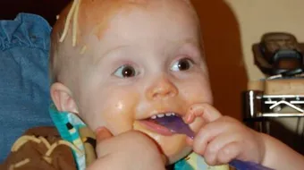 تغذية الطفل في الشهر الخامس