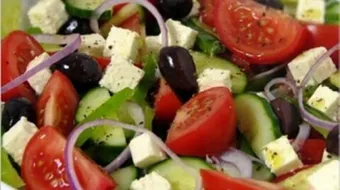 طريقة سلطة جديدة ولذيذة