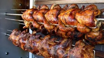 عمل الفراخ المشوية على الشواية