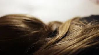 طرق قص الشعر بالبيت