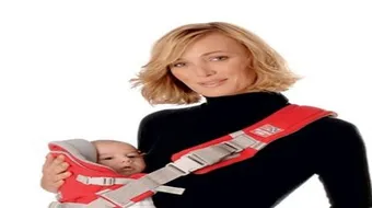 كيف أحمل طفلي الرضيع