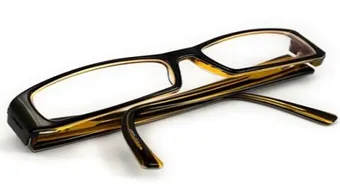 كيف أختار نظارتي الطبية