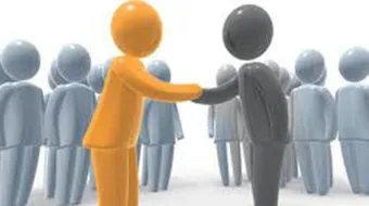 كيف أتعامل مع الآخرين