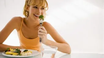 كيف أتناول الطعام دون أن أسمن