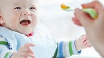 كيف أطعم طفلي البيض