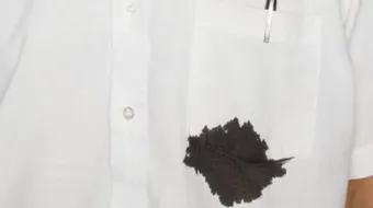 كيف أتخلص من بقع الحبر على الملابس