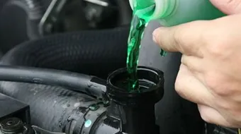 كيف أحافظ على محرك السيارة