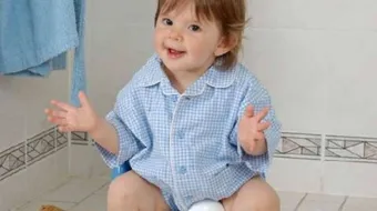 كيف أعلم طفلي الحمام في الليل