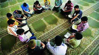 كيف أتعلم حفظ القرآن الكريم بالتجويد