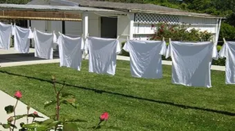 كيف أجعل الغسيل الأبيض ناصع البياض