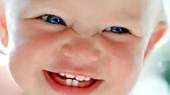 كيف أعتني بطفلي في الشهر الثالث