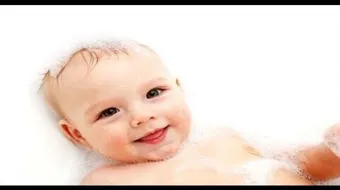 كيف أعتني بشعر طفلتي الرضيعة