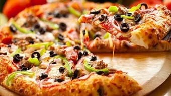 كيف أعمل بيتزا مثل المطاعم