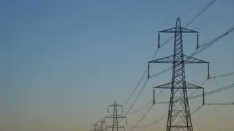 كيف نولد الكهرباء