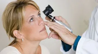 كيف نحمي العين