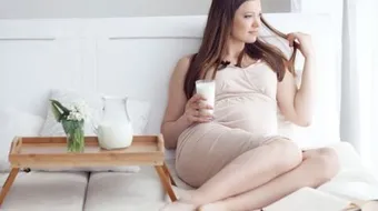 كيف تحافظين على بشرتك أثناء الحمل