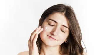 كيف تعتنين ببشرتك