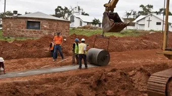 كيف يؤثر الإنسان على التربة