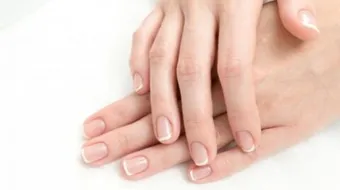 كيف أطول الأظافر