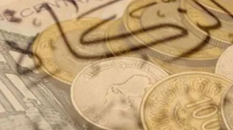 كم عدد المرات التي ذكرت فيها الزكاة في القرآن