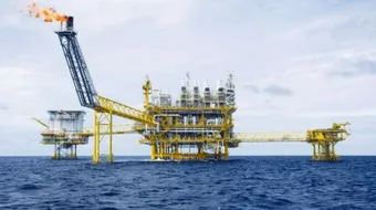 كيف يتكون النفط والغاز الطبيعي