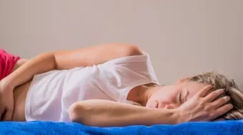 كيف تتخلص المرأة الحامل من الغثيان