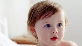 كيف يتكلم الطفل بسرعة