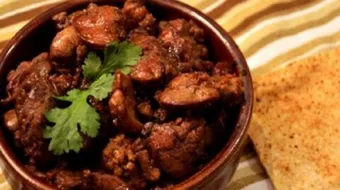 طريقة عمل الكبد والقوانص بالطماطم