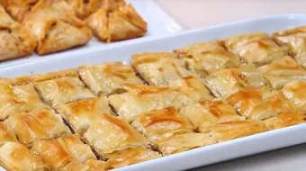 طريقة عمل شهد الملكة