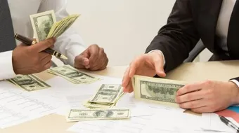 كيف أصبح مديراً مالياً