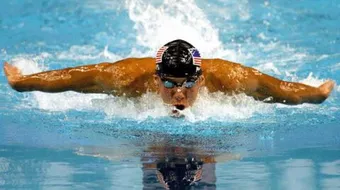 كيف تصبح سباحاً ماهراً