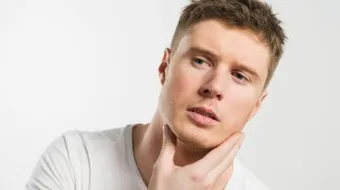 كيف أصبح أبيض الوجه للرجال